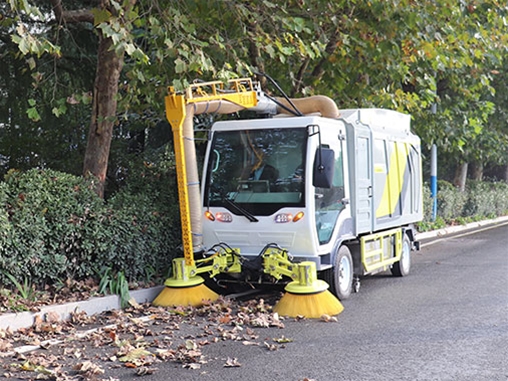 純電動樹葉收集車